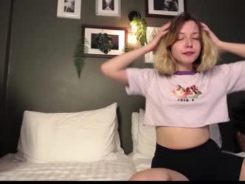sun_place webcam model stream image