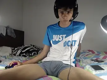 Inako777Boy webcam model stream image