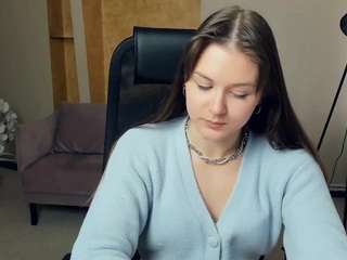 mayhails webcam model stream image