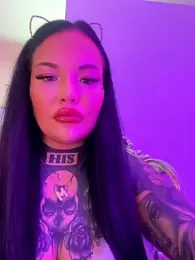 _MelinaCurves_ webcam model stream image