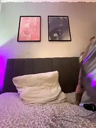 _MelinaCurves_ webcam model stream image