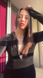 emily4444 webcam model stream image