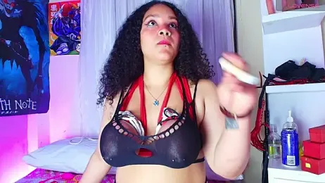 ivonne_diaz1 webcam stripchat model stream image