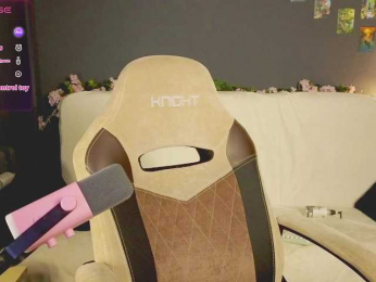 RedFox-1 webcam bongacams model stream image