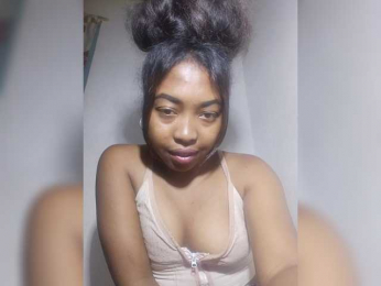 myah2 webcam model stream image