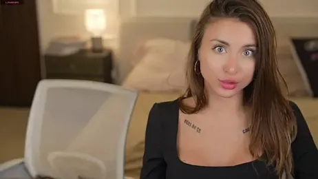 Luna_secretgirl webcam model stream image