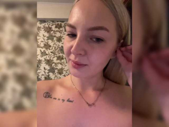 Marysik webcam model stream image