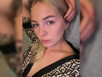 Marysik webcam model stream image