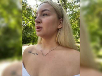 Marysik webcam model stream image