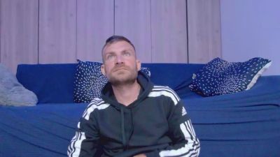 KevinLuxw webcam model stream image