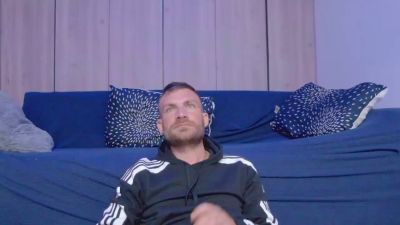 KevinLuxw webcam model stream image