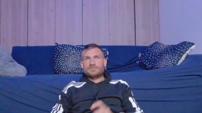 KevinLuxw webcam model stream image
