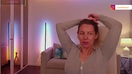 Nova-Lee webcam model stream image