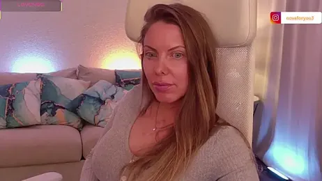 Nova-Lee webcam model stream image