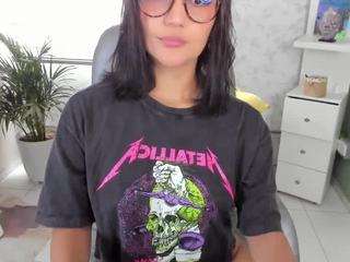 eliissa webcam model stream image