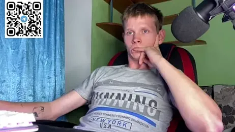 fameboyboo webcam model stream image