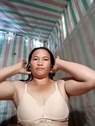 Love-Mama33 webcam model stream image