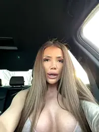 NicollleDiamondd webcam model stream image