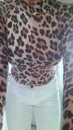 luxxe25 webcam model stream image