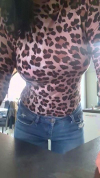 luxxe25 webcam model stream image