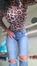 luxxe25 webcam model stream image