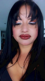 SoffyLovee webcam model stream image