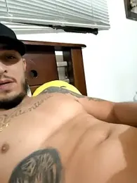 mohamedkarimm webcam model stream image