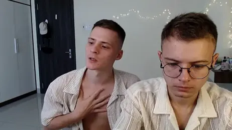NikiKerryCum webcam model stream image