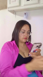 Lawyear69 webcam model stream image