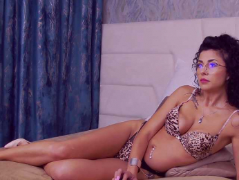 GraceRous webcam model stream image