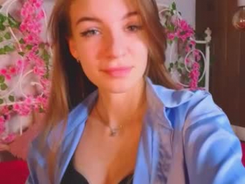 lyndsaymcghan webcam model stream image