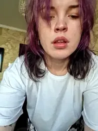 LazyTanukii webcam model stream image
