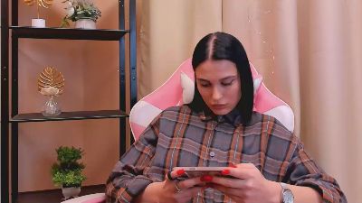 GiannaScharmer webcam model stream image