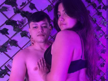 RoxieAndJackson webcam livejasmin model stream image
