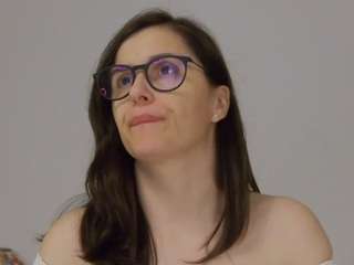 sophieerain webcam model stream image