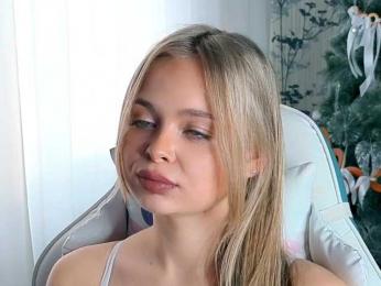 _Fraerok_ webcam model stream image