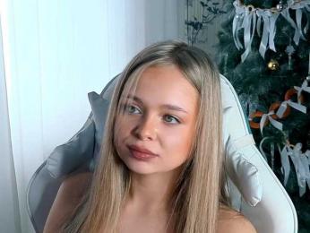 _Fraerok_ webcam model stream image