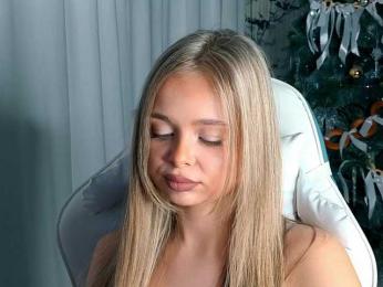 _Fraerok_ webcam model stream image