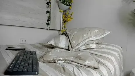 LittleFiree webcam stripchat model stream image