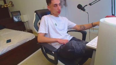 KrewRock webcam model stream image