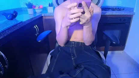 chris_evans27 webcam stripchat model stream image