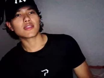 haru_boi webcam model stream image