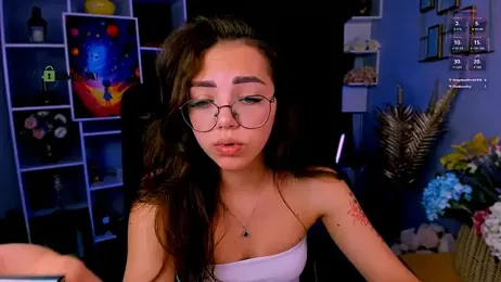 kiki_swan webcam model stream image