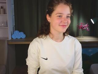 Gemma Buttrey webcam model stream image