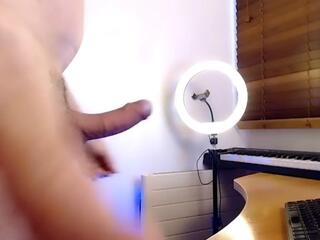 Tom Fox webcam model stream image