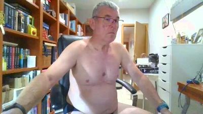 quique185bcn webcam model stream image