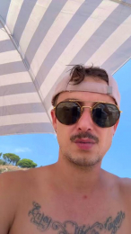 Takingshades webcam model stream image