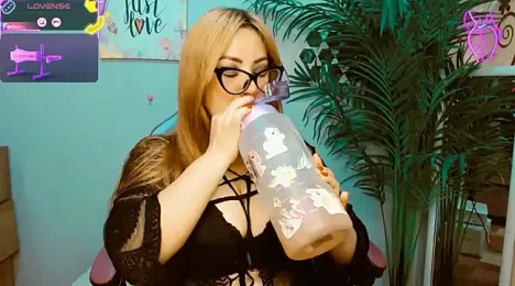 Heissekatzy webcam model stream image