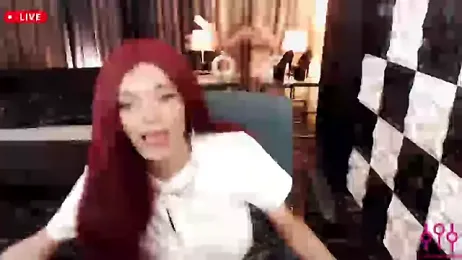 BigCockKharlaTS webcam model stream image