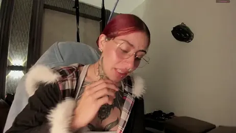 selene_red_ webcam stripchat model stream image